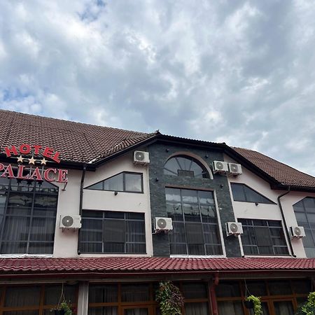 Hotel Palace Targu Jiu Exterior photo
